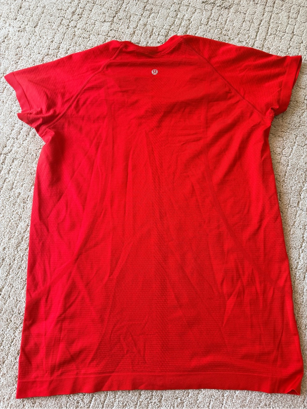 lululemon athletica women’s swiftly tech tee - size 12
